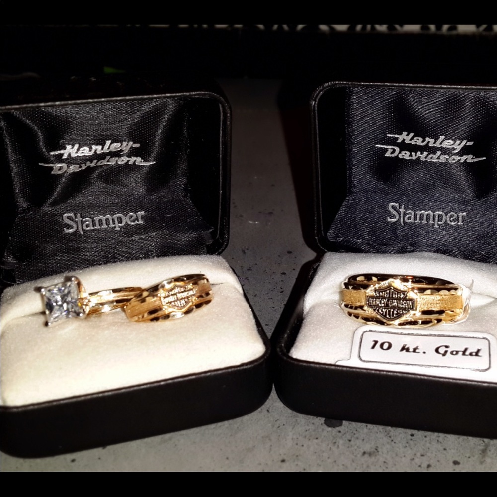 One-Of-A-Kind Harley Davidson Wedding Set